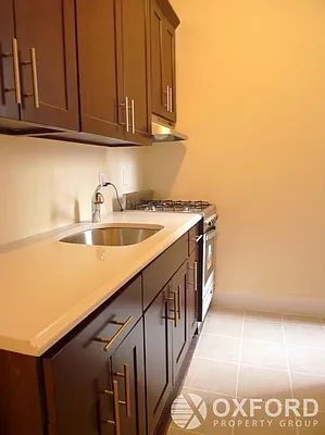 Rented by Oxford Property Group | media 19