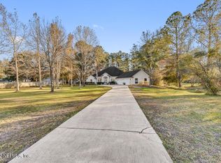 3975 Country Meadows Dr, Middleburg, FL 32068