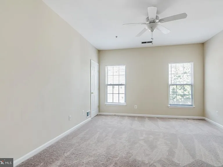 43028 Old Gallivan Ter — Photo 21