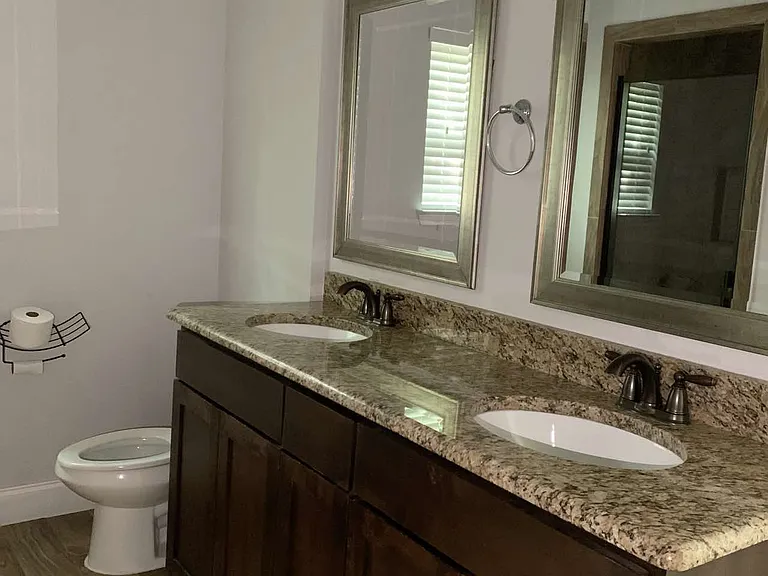 2417 Norway Dr — Photo 16