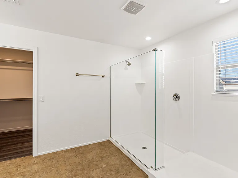 21044 E Cherrywood Dr — Photo 18