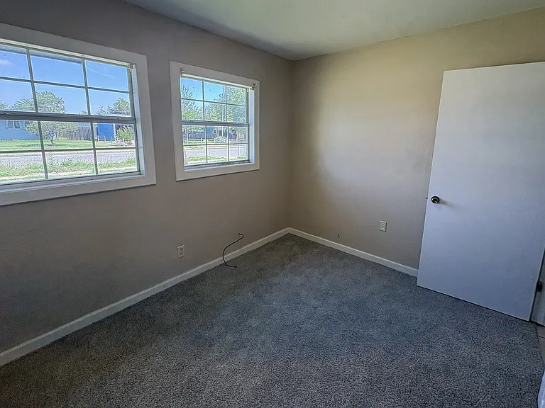1117 Seneca Ln — Photo 10