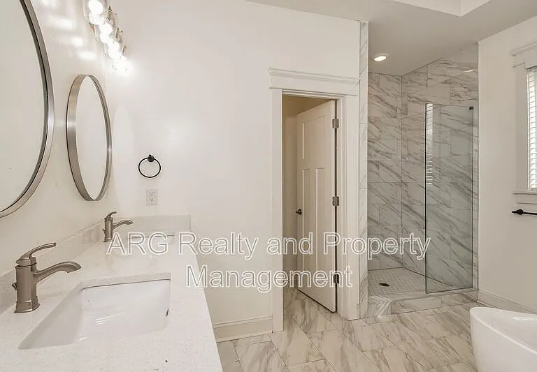2215 Lang Dr SW — Photo 29