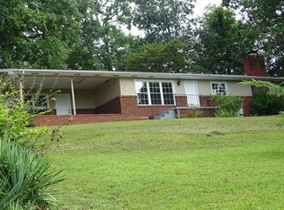 1800 Loop Rd, La Follette, TN 37766