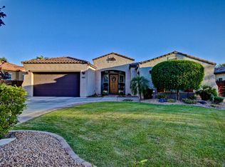 617 E Runaway Bay Pl, Chandler, AZ 85249