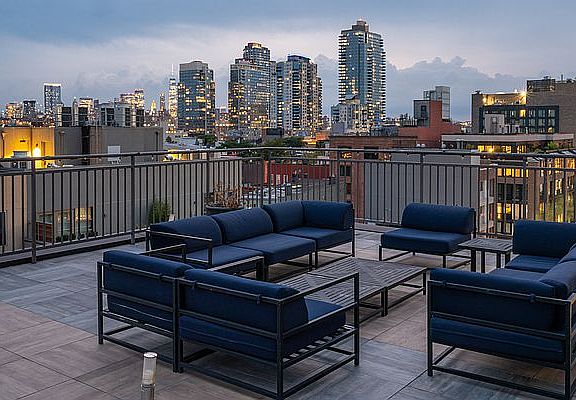 5th image of 139 N 10th St APT 4E