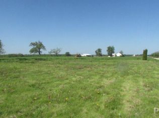 1031 Washburn Rd, Washburn, IL 61570