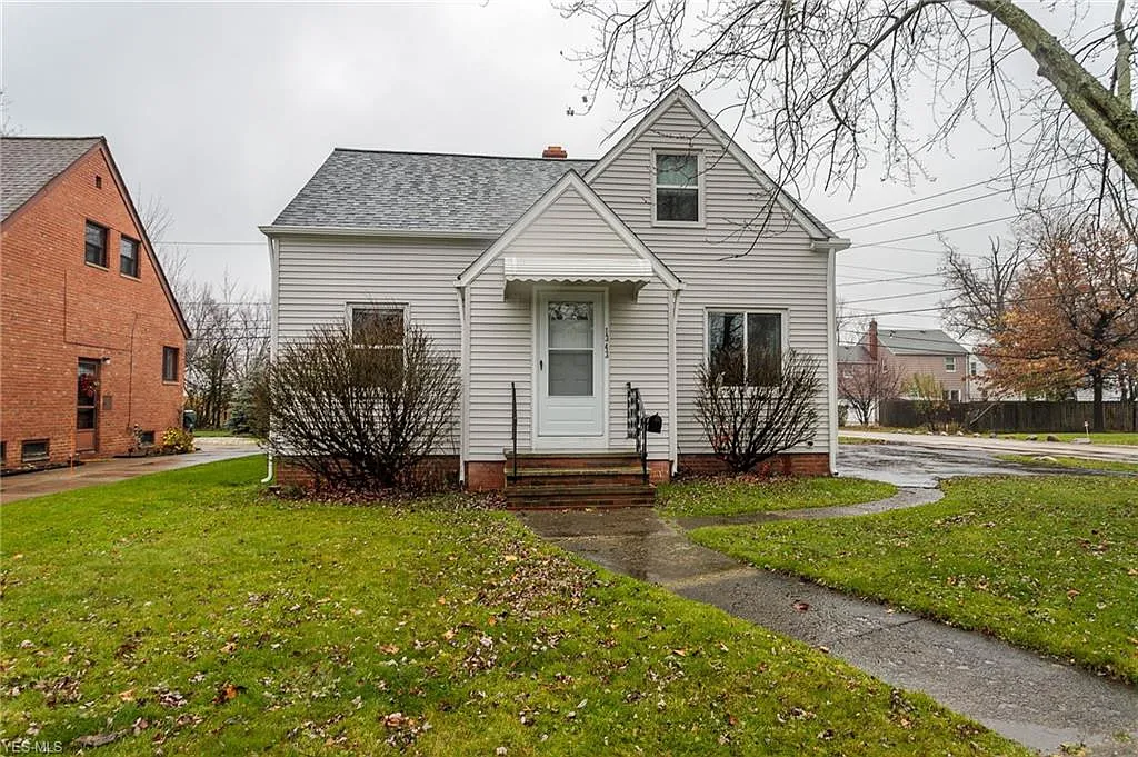 1343 Genesee Ave photo 1