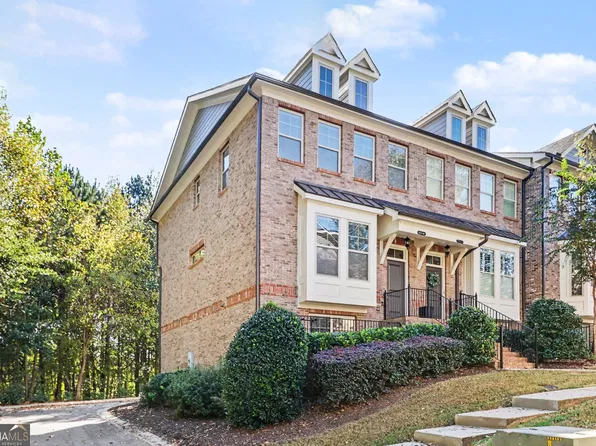 7910 Willoughby Ct, Alpharetta, GA 30005