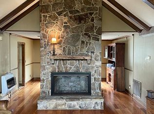 457 Kelley Ln, Guntersville, AL 35976