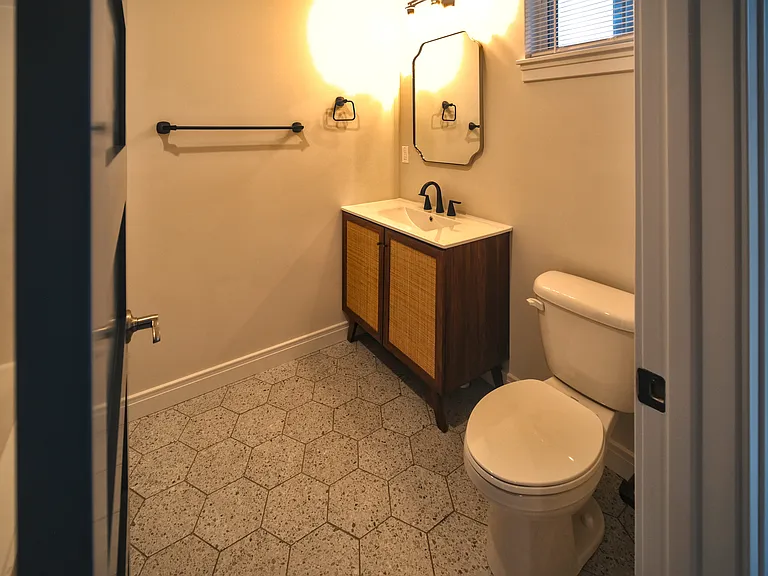 1800 S Huntington Gardens Pl — Photo 24