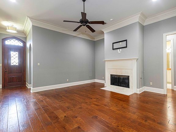 5th image of 216 Croft Row
