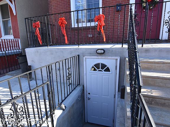4th image of 411 Budd Street 1br Lowr Level