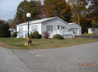 2 Waterway Ter, Turner, ME 04282