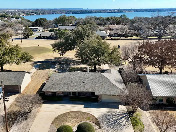 5605 Choctaw Dr, Granbury, TX 76049