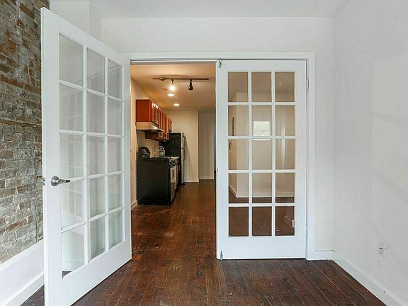 4th image of 188 Tompkins Ave #2E