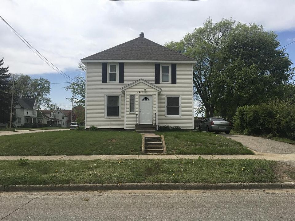 1st image of 3031 Ottawa Ave SW
