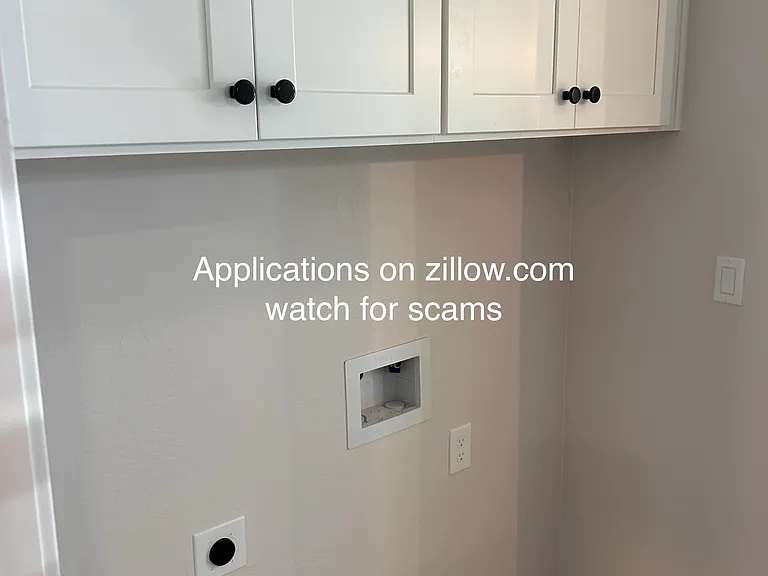 524 Auburn St — Photo 2