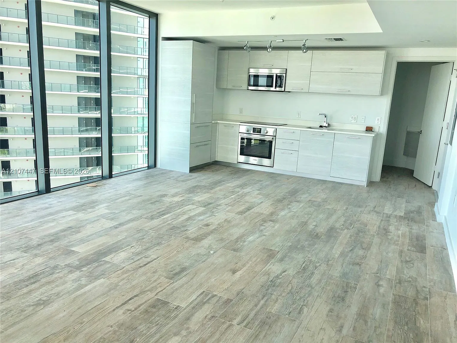 Paraiso Bay Condo — Photo 3