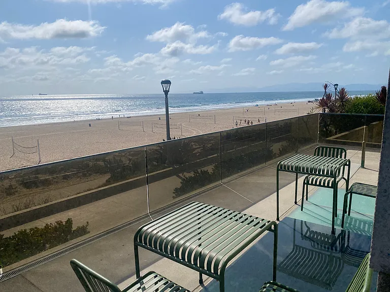 Front deck views