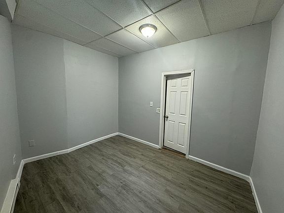 4th image of 52 Harrison Ave #2V