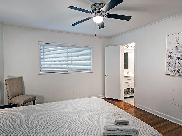 1015 Adkins Blvd — Photo 54