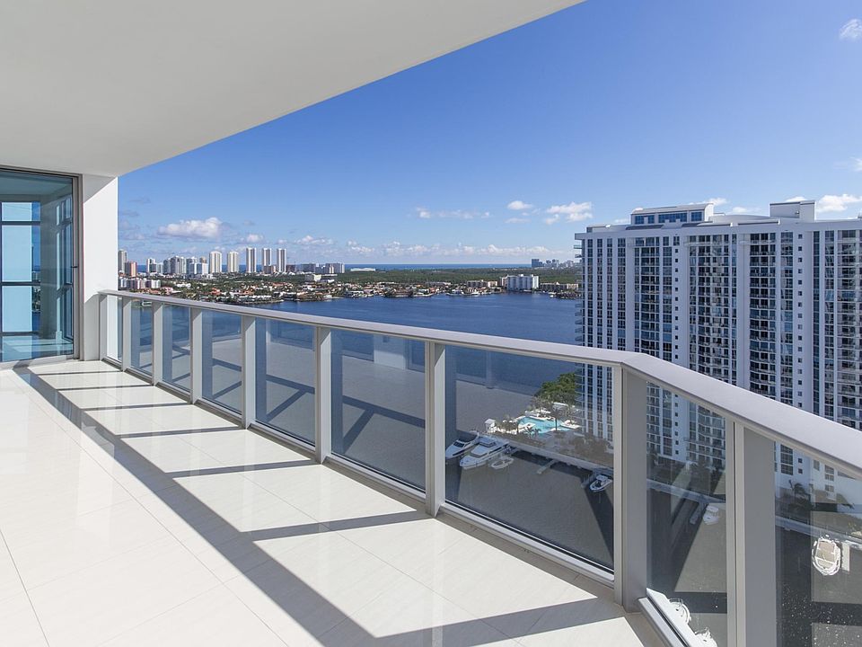 1st image of 17311 Biscayne Blvd #2301