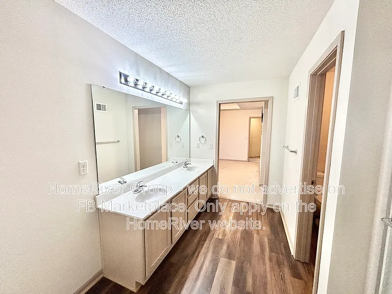 8010 N Elmwood Ave — Photo 13