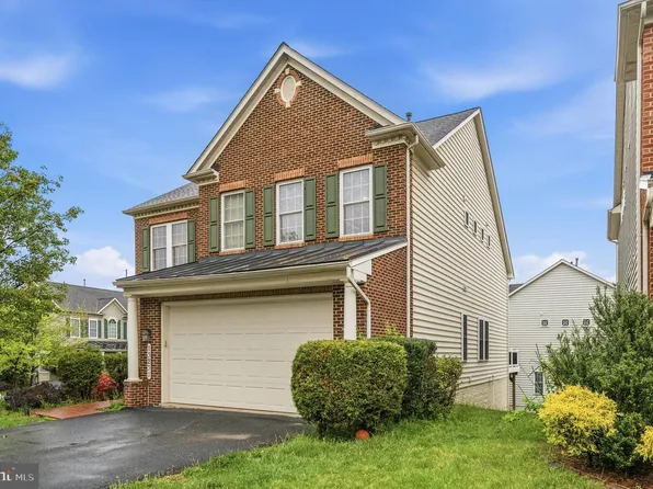 13231 Dutrow Dr, Clarksburg, MD 20871