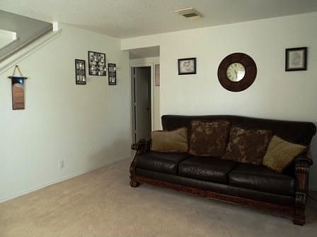 2nd image of 425 Copper Wood Dr
