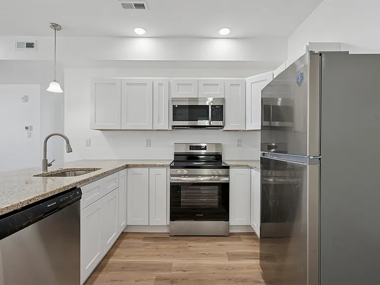 4512 Lancaster Ave #1A — Photo 8