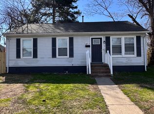 1911 N Lakeland Dr, Norfolk, VA 23518