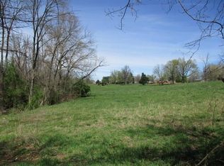 4790 E Huntsville Rd, Fayetteville, AR 72701