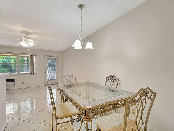 5th image of 70 Camden C