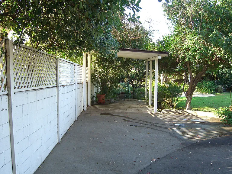 1808 W Mountain St — Photo 12