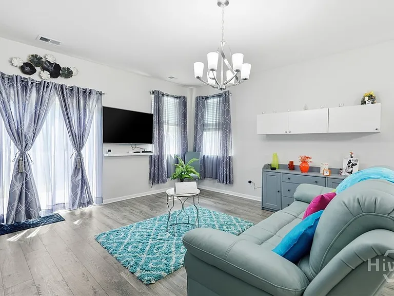342 Brennan Dr — Photo 11