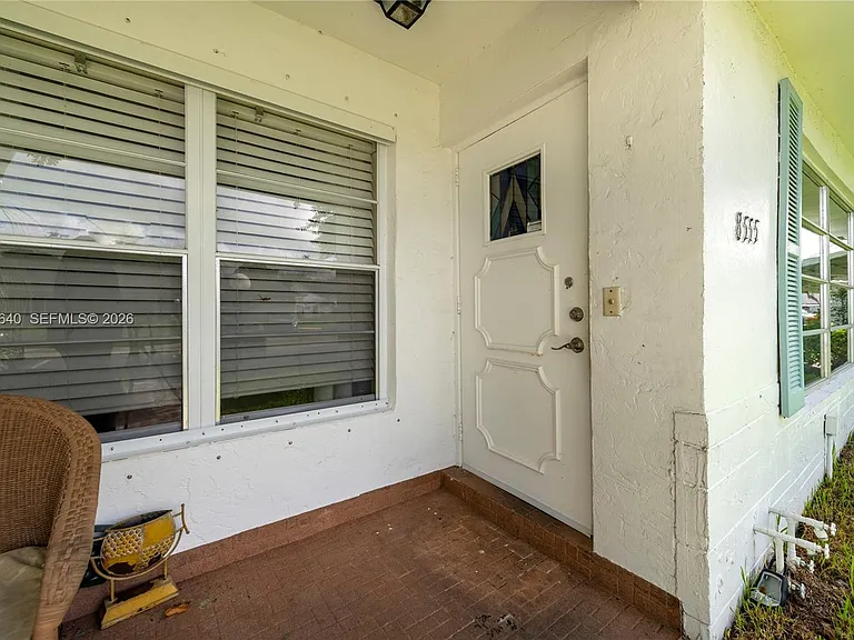 8555 NW 10th St #B106 — Photo 2
