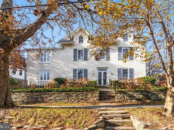 101A W Gravers Ln, Philadelphia, PA 19118