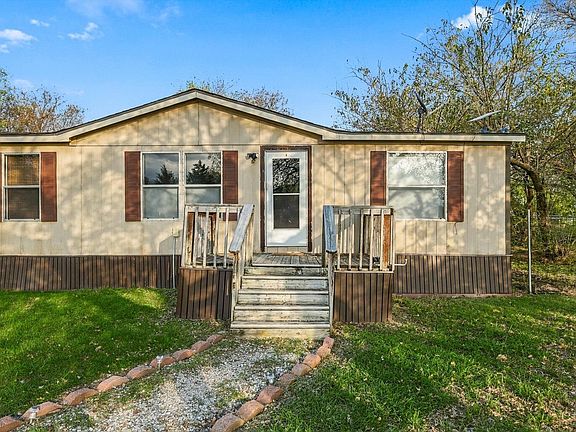 5th image of 1250 Nutmeg Ln