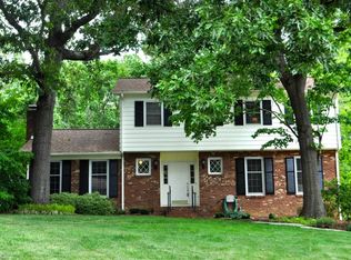 3206 Rolling Rd, High Point, NC 27265