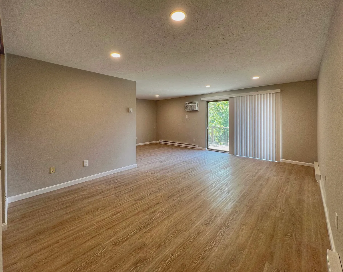 Building Photo - 3231 Springdale Rd #1