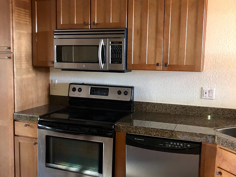 6651 N Campbell Ave #126 — Photo 5