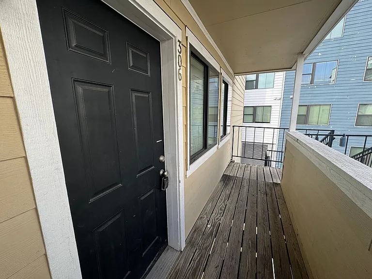 2510 San Gabriel St #306 — Photo 43