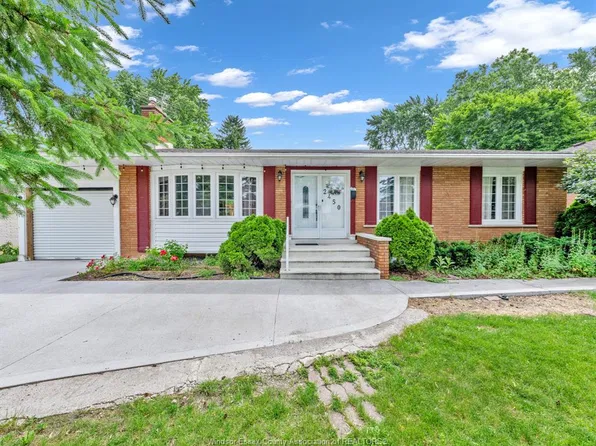 2450 Academy Dr, Windsor, ON N9E 2G6