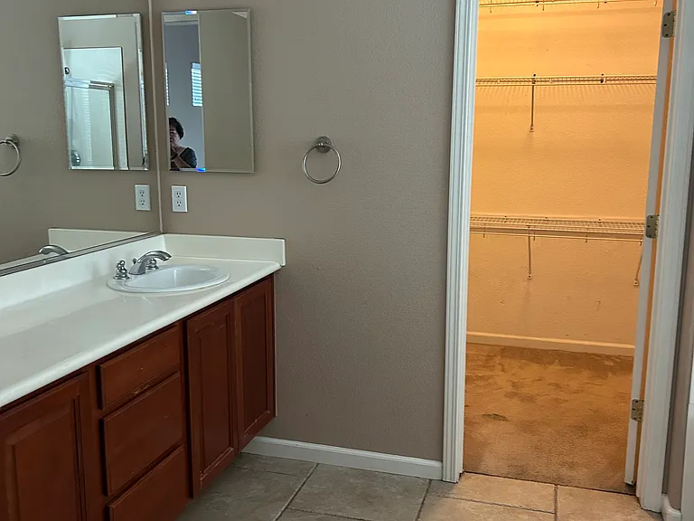 865 Larkspur Ln — Photo 11