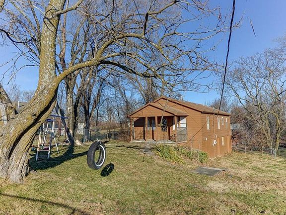 4th image of 7640 Tauromee Ave