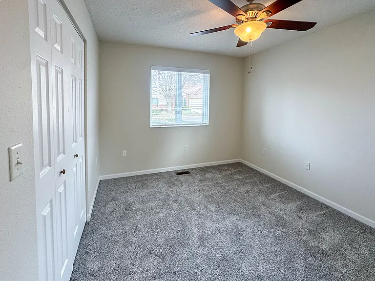800 Hope Dr — Photo 14