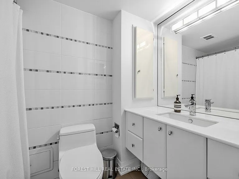 190 Saint George St #1006 — Photo 19