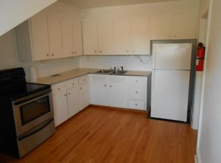 906 Clay Ave, Scranton, PA 18510