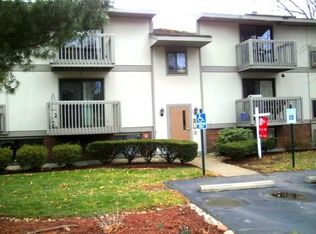 505 Hunters Path Rd APT 23, Bridgeville, PA 15017